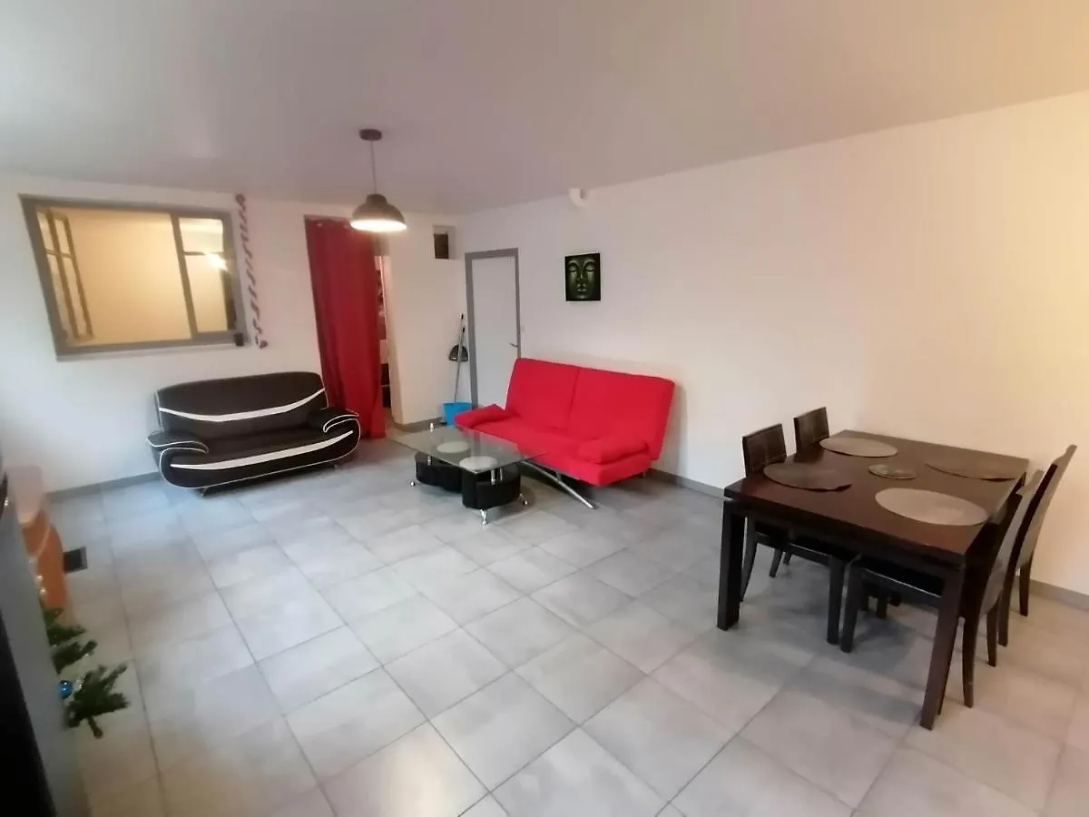 Appartement Eco Domaine 12Hectares Meuble Pour 6 Personnes à Plouray 0*,  France