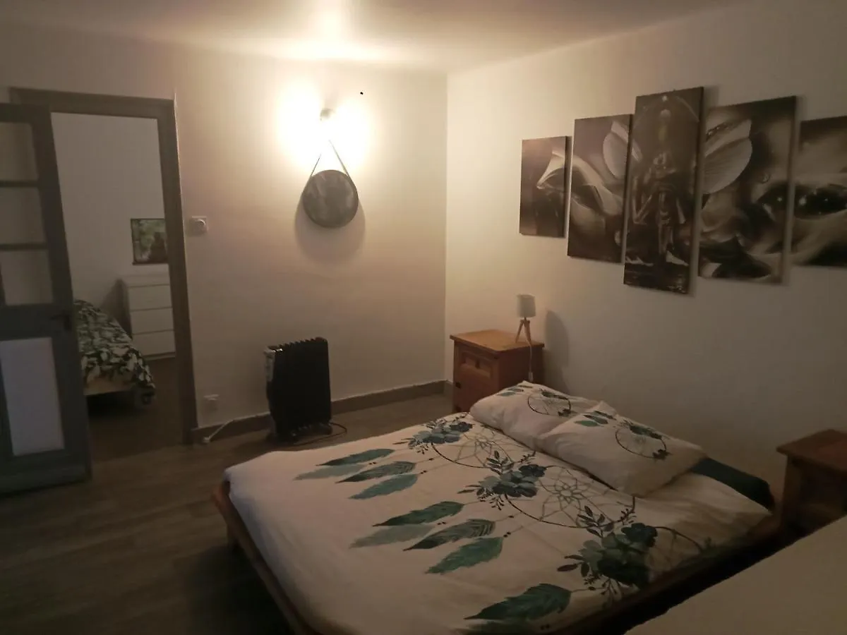 Appartement Eco Domaine 12Hectares Meuble Pour 6 Personnes à Plouray